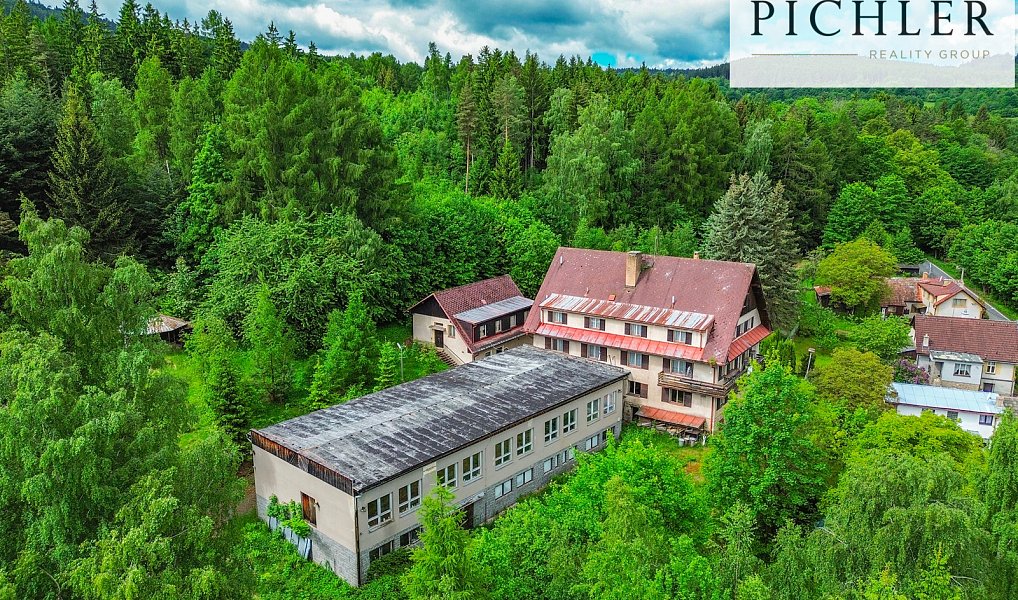 Prodej ubytovacího objektu 11 628 m², Nezdice na Šumavě – náhled fotky 9