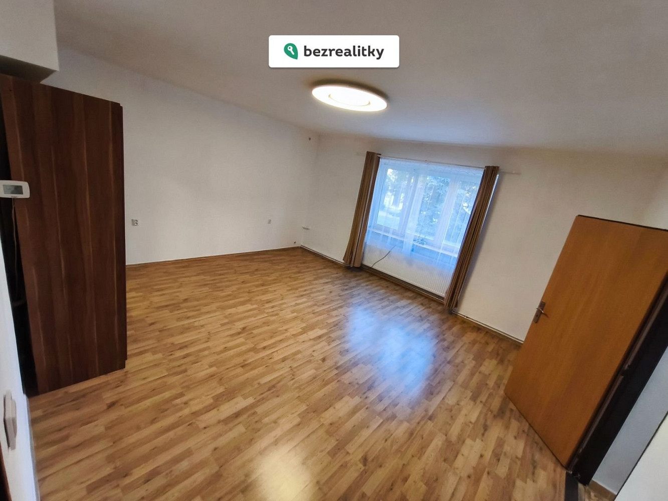 Prodej bytu 2+1 80 m² – pohled 4