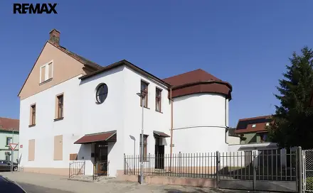 Prodej domu 540 m² s pozemkem 613 m², Dlouhá, Lovosice, okres Litoměřice