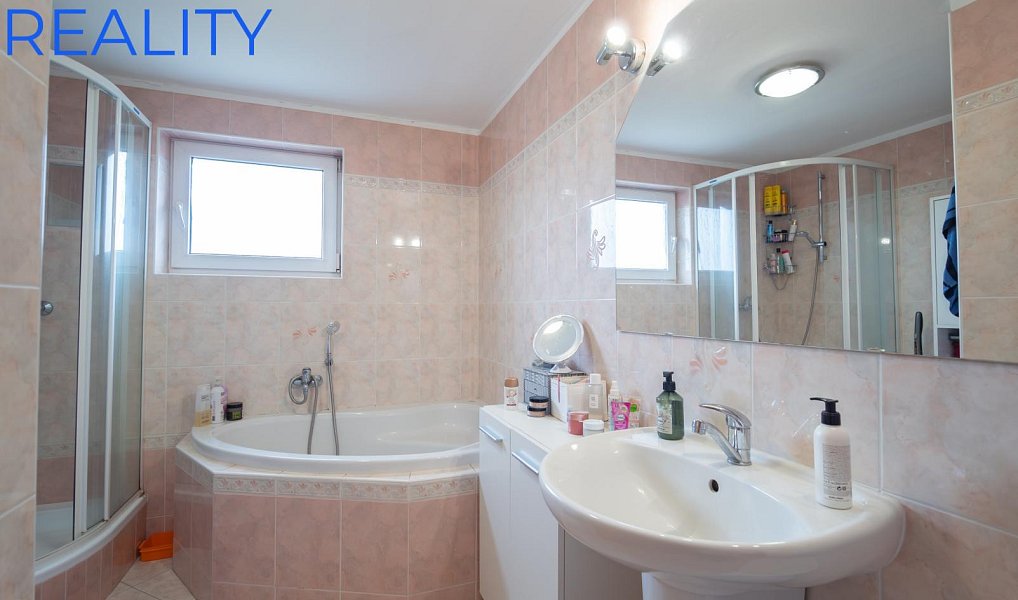 Prodej domu 286 m² s pozemkem 856 m², Úsov – náhled fotky 18