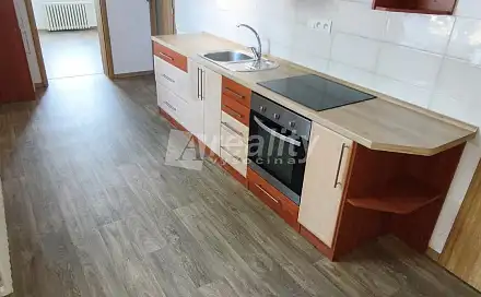 Pronájem bytu 2+1 65 m², Náměšť nad Oslavou, okres Třebíč