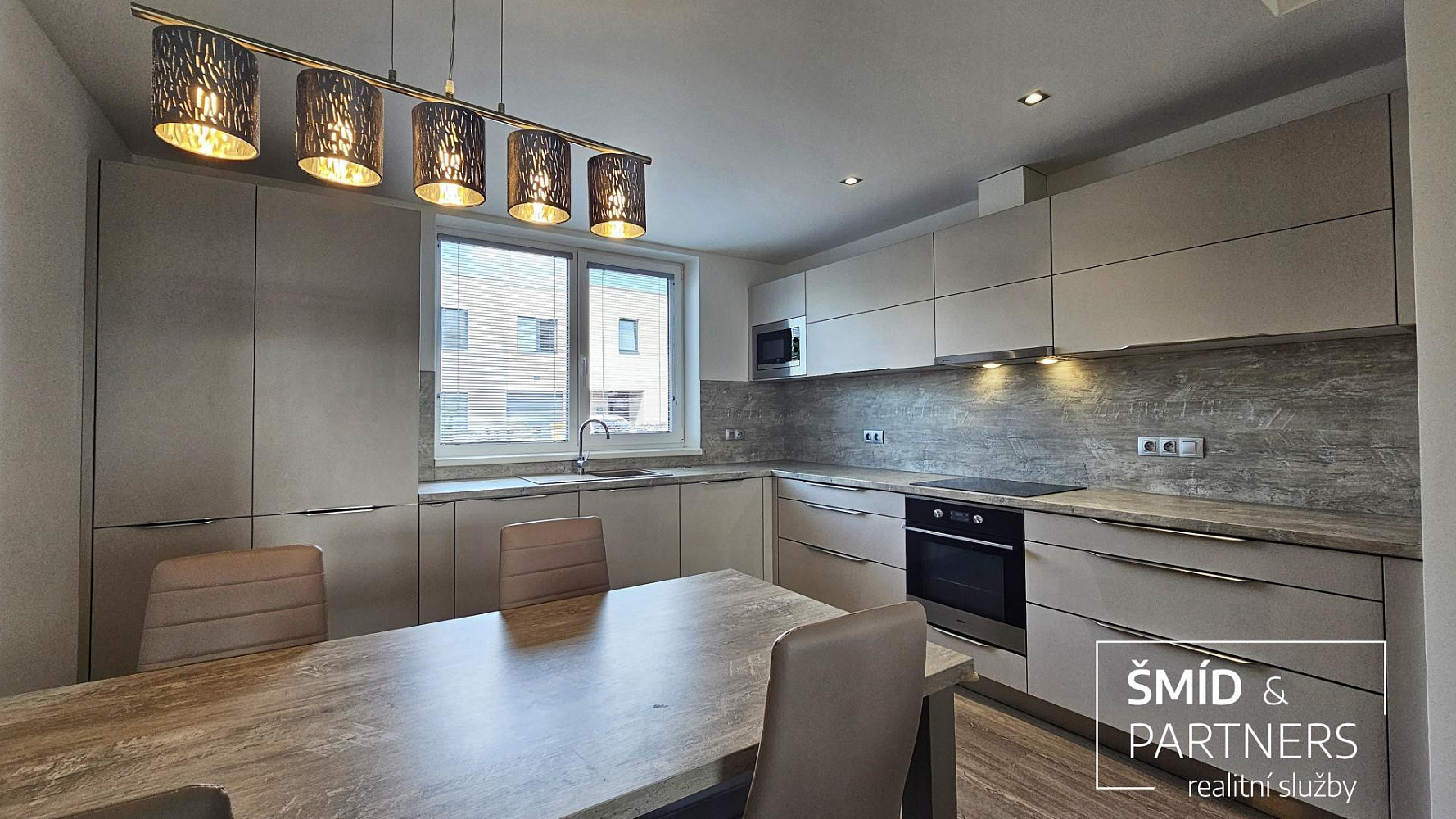 Pronájem domu 149 m² s pozemkem 209 m² — photo 3