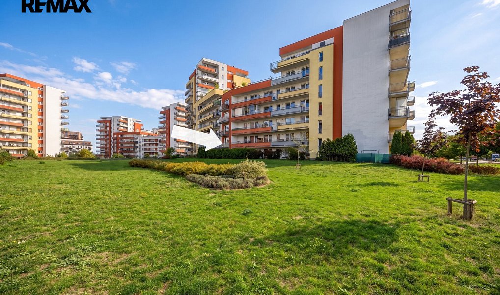 Prodej bytu 2+kk 58 m², Praha – náhled fotky 27