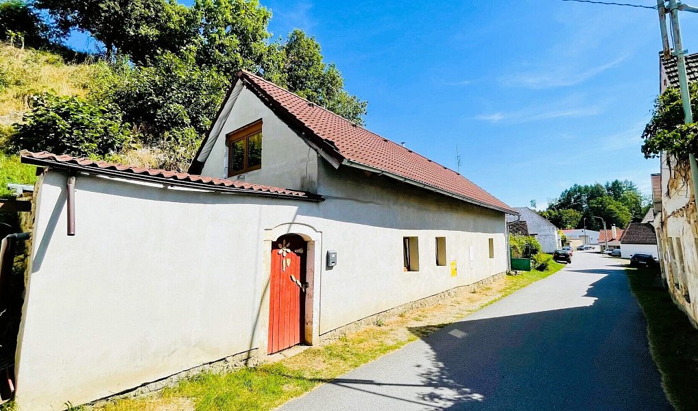 Prodej domu 70 m² s pozemkem 174 m², Strmilov – náhled fotky 9