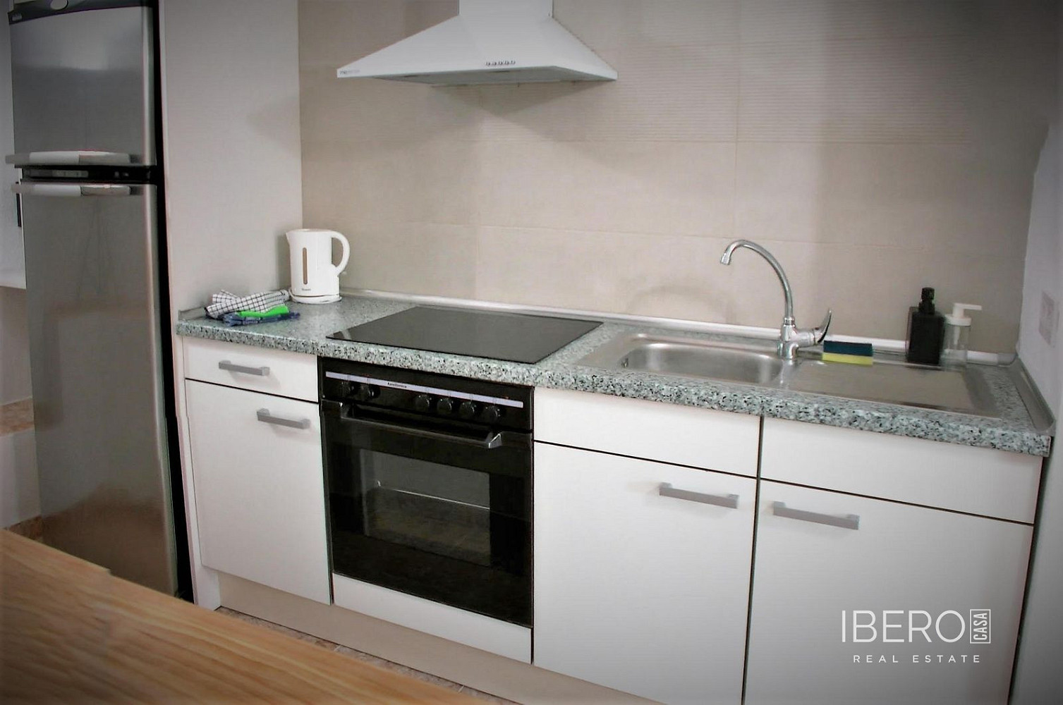 Prodej domu 216 m² s pozemkem 1 084 m² - Vista 2