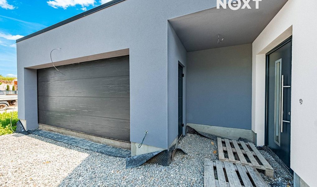 Prodej domu 260 m² s pozemkem 1 037 m², Hradec Králové – náhled fotky 25