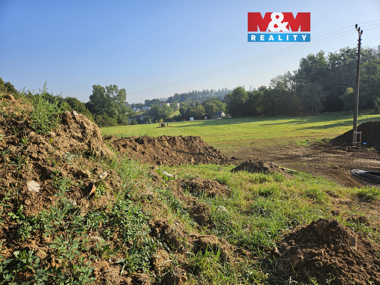 Prodej stavebního pozemku 827 m²