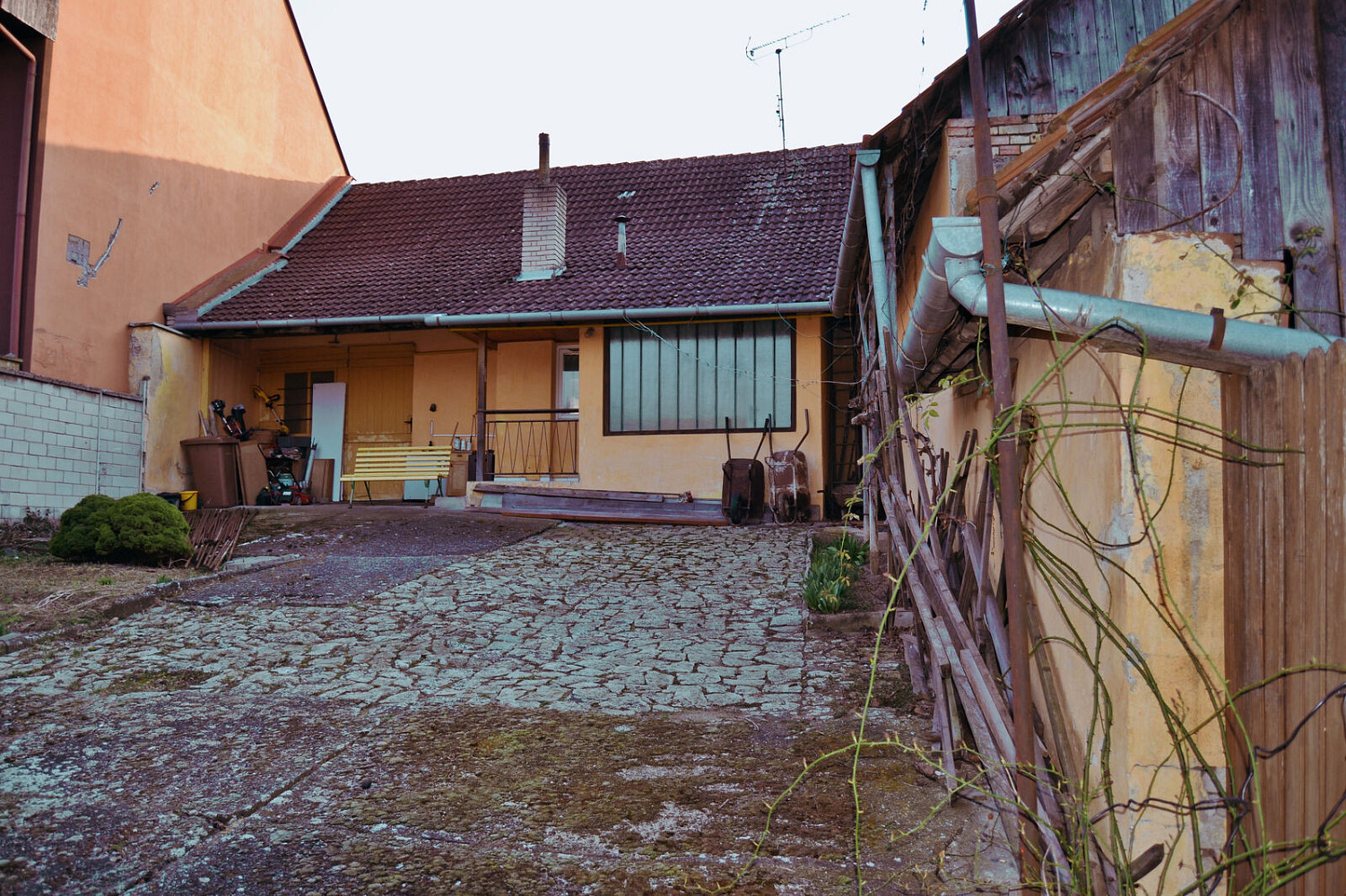 Prodej domu 611 m² s pozemkem 358 m² – fotografie 3