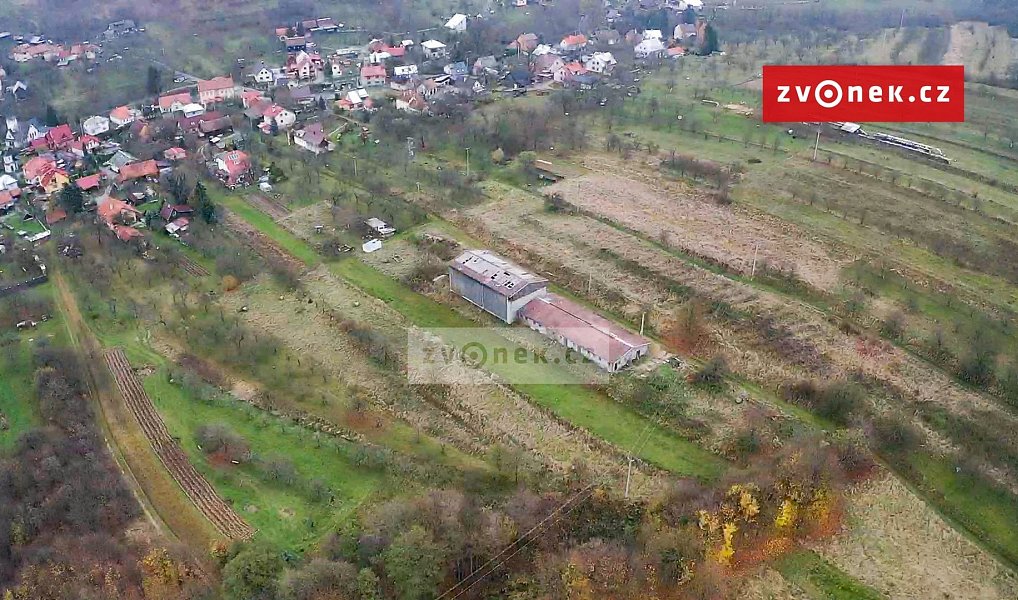 Prodej zemědělského objektu 800 m², Študlov – náhled fotky 7