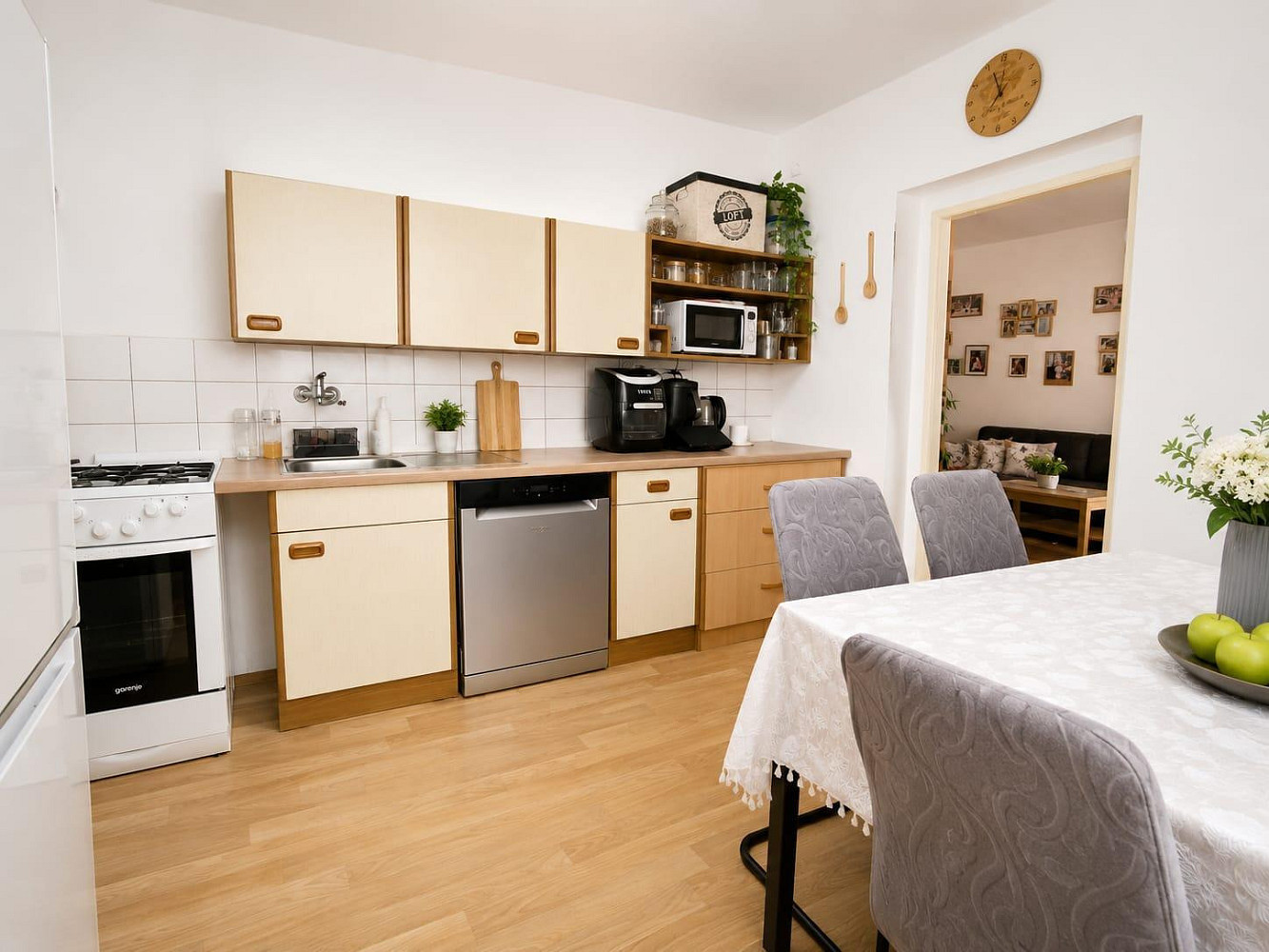 Prodej bytu 3+1 76 m² — photo 2
