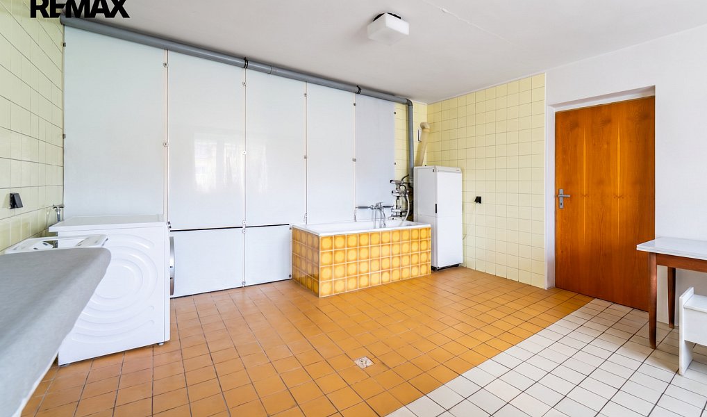 Prodej domu 160 m² s pozemkem 1 899 m², Lipov – náhled fotky 20