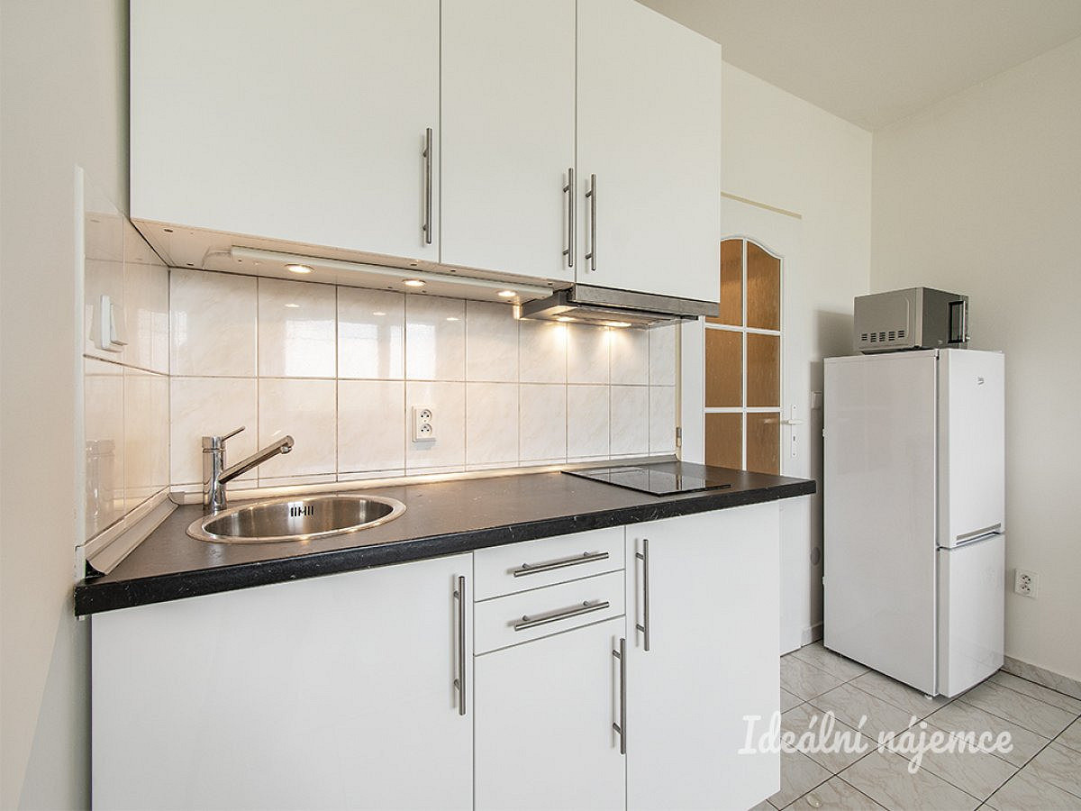 Prodej bytu 1+kk 26 m² – fotografie 4