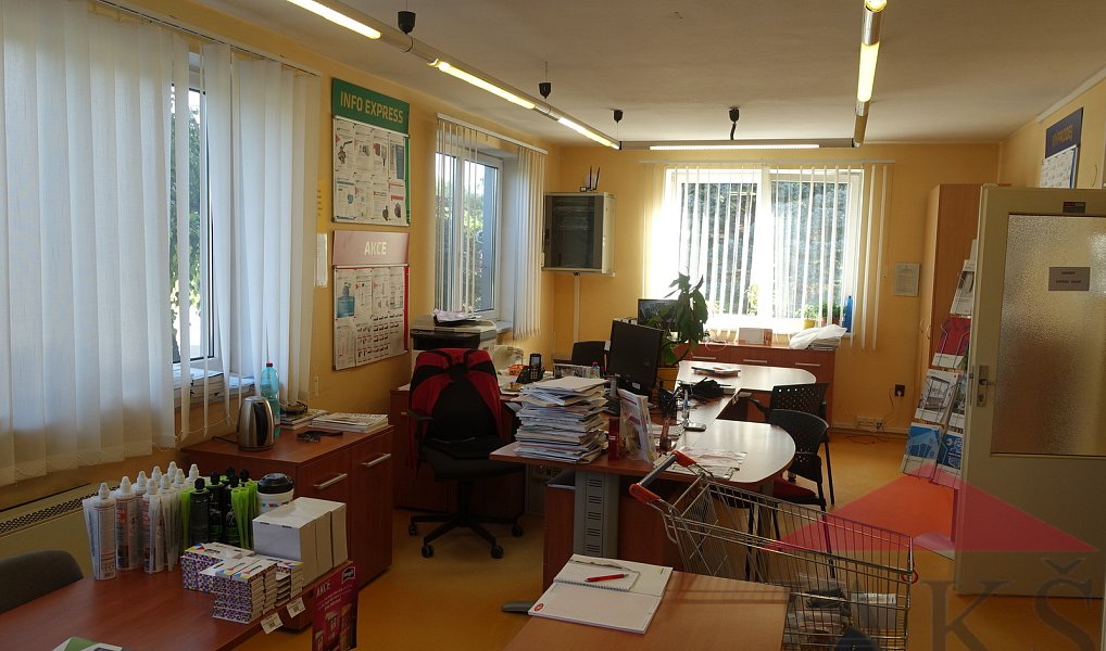 Pronájem skladovacích prostor 238 m², Sušice – náhled fotky 14