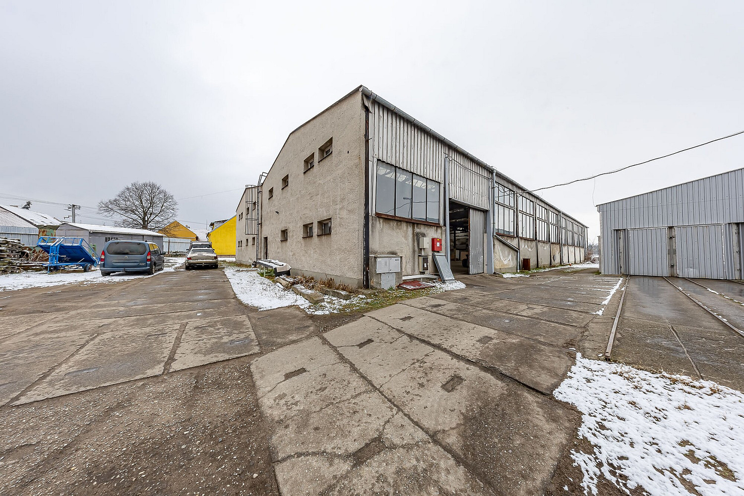 Pronájem skladovacích prostor 650 m²