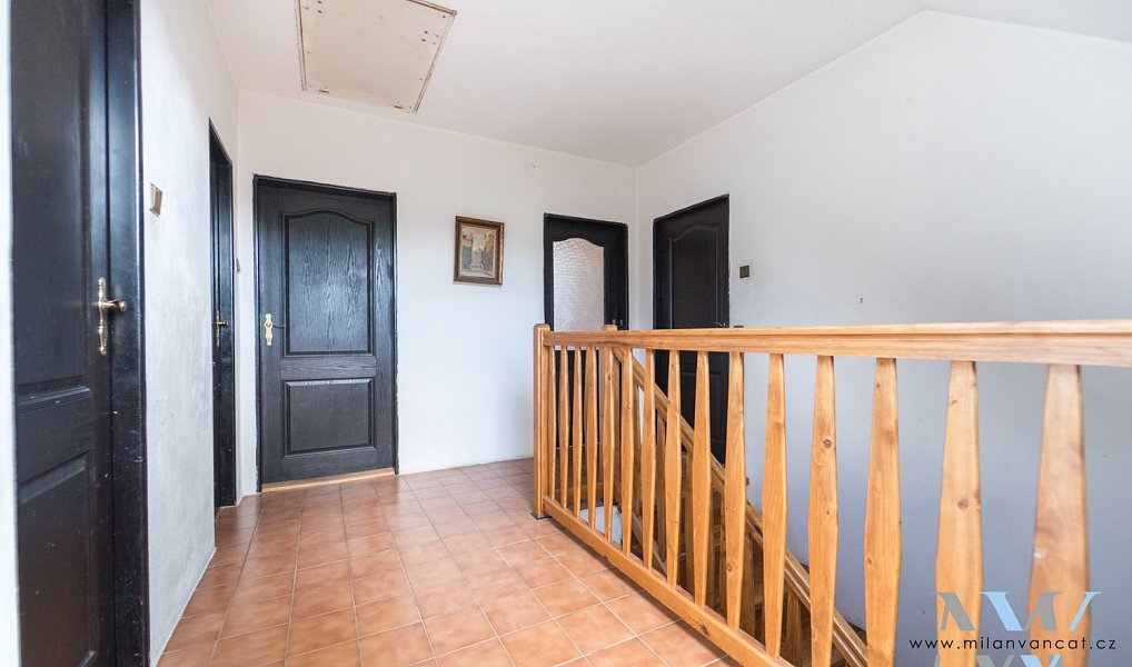Prodej domu 170 m² s pozemkem 1 524 m², Milín – náhled fotky 23
