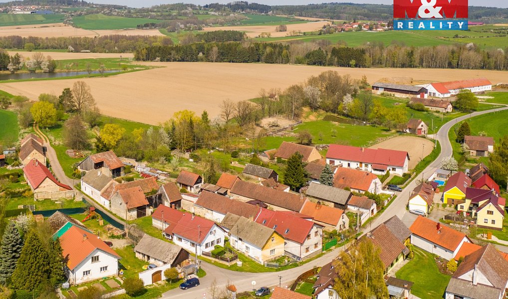 Prodej chaty/chalupy 140 m² s pozemkem 279 m², Bělčice – náhled fotky 17