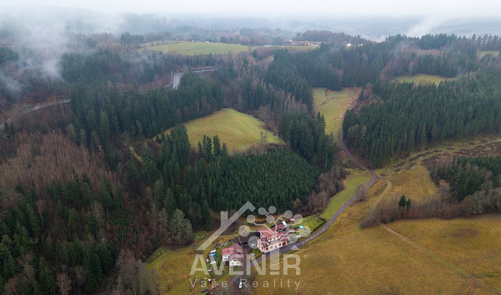 Prodej domu 244 m² s pozemkem 1 336 m², Bozkov – náhled fotky 11