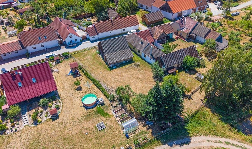 Prodej stavebního pozemku 1 086 m², Olešnice – náhled fotky 5