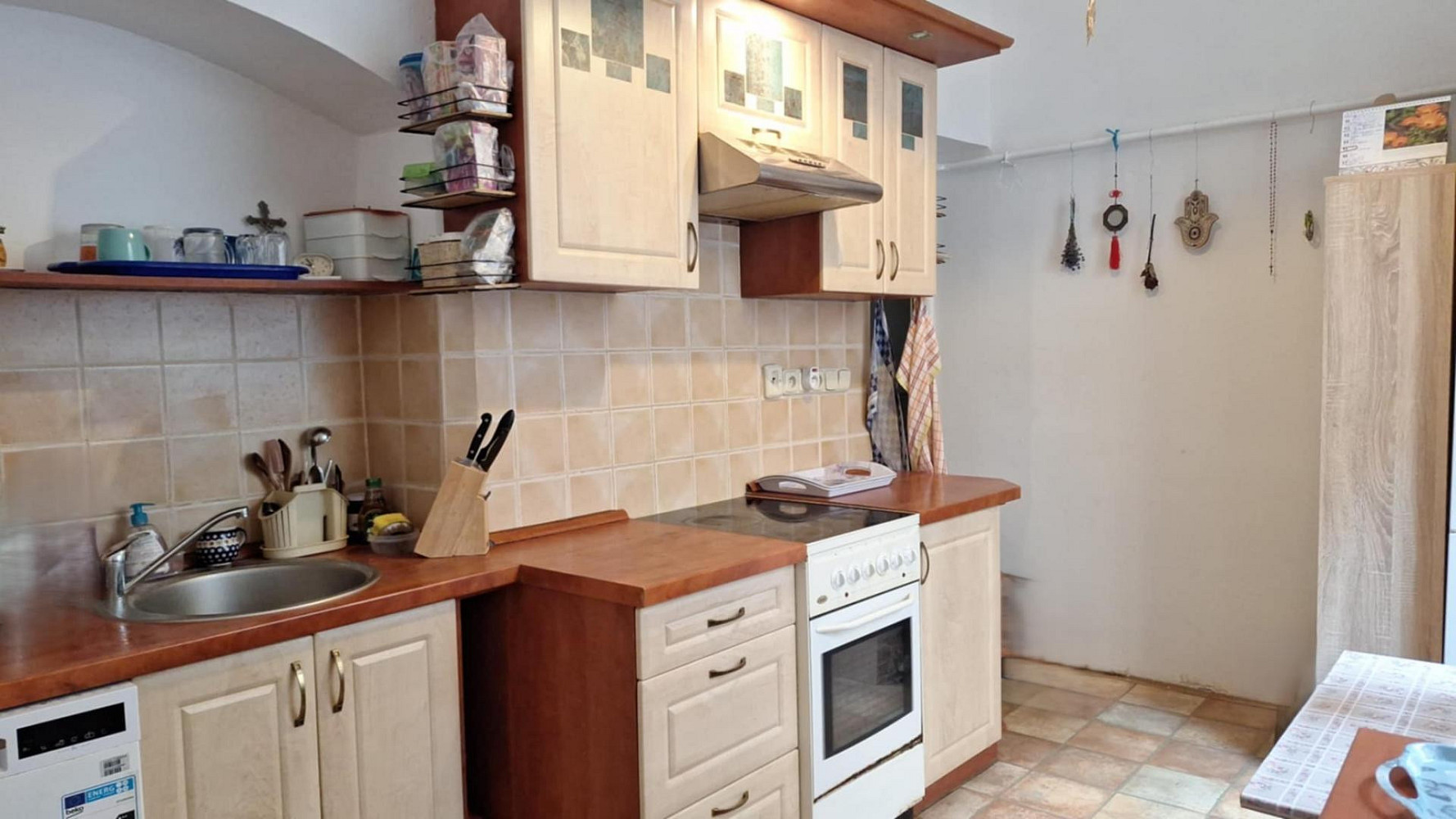 Prodej domu 170 m² s pozemkem 308 m² – fotografie 2