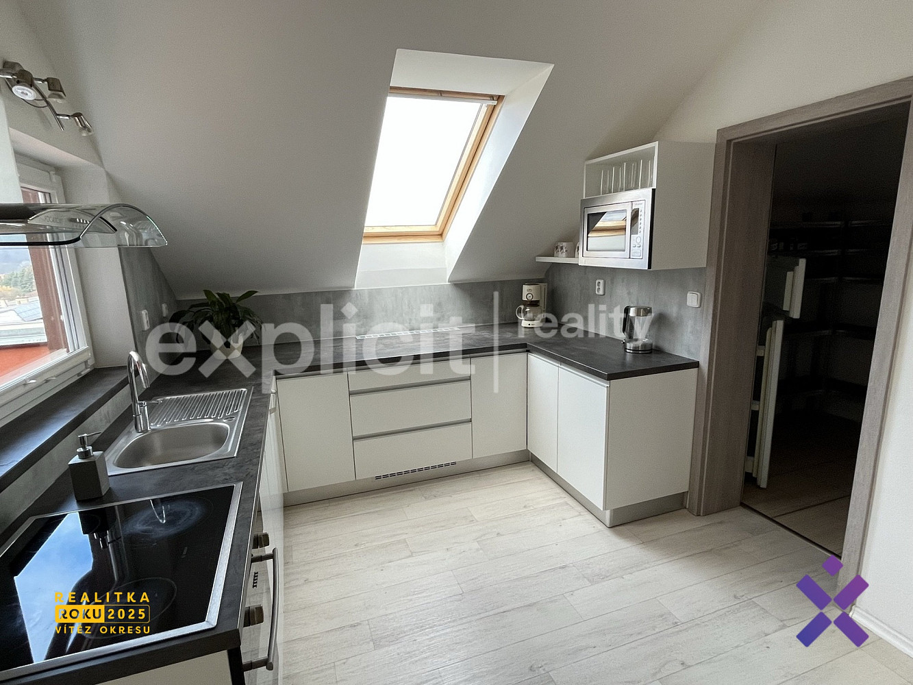 Pronájem bytu 4+kk 155 m²