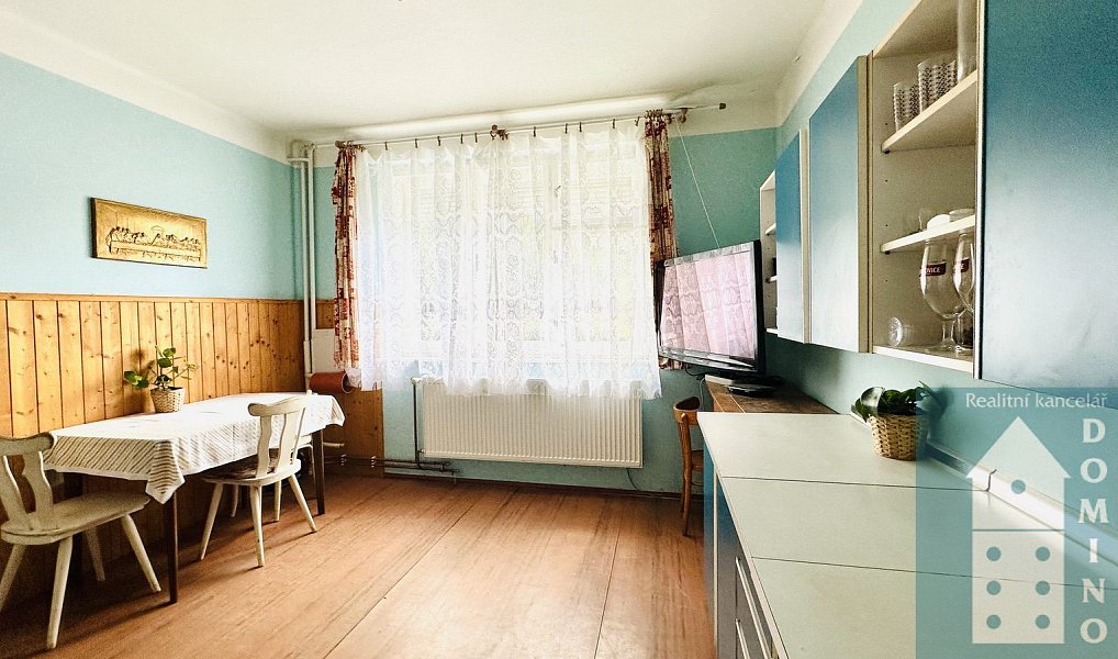 Prodej domu 250 m² s pozemkem 736 m², Kroměříž – náhled fotky 5