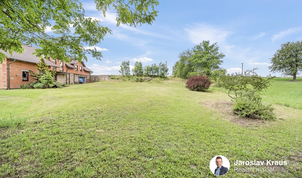 Prodej domu 286 m² s pozemkem 4 548 m², Jičín – náhled fotky 46