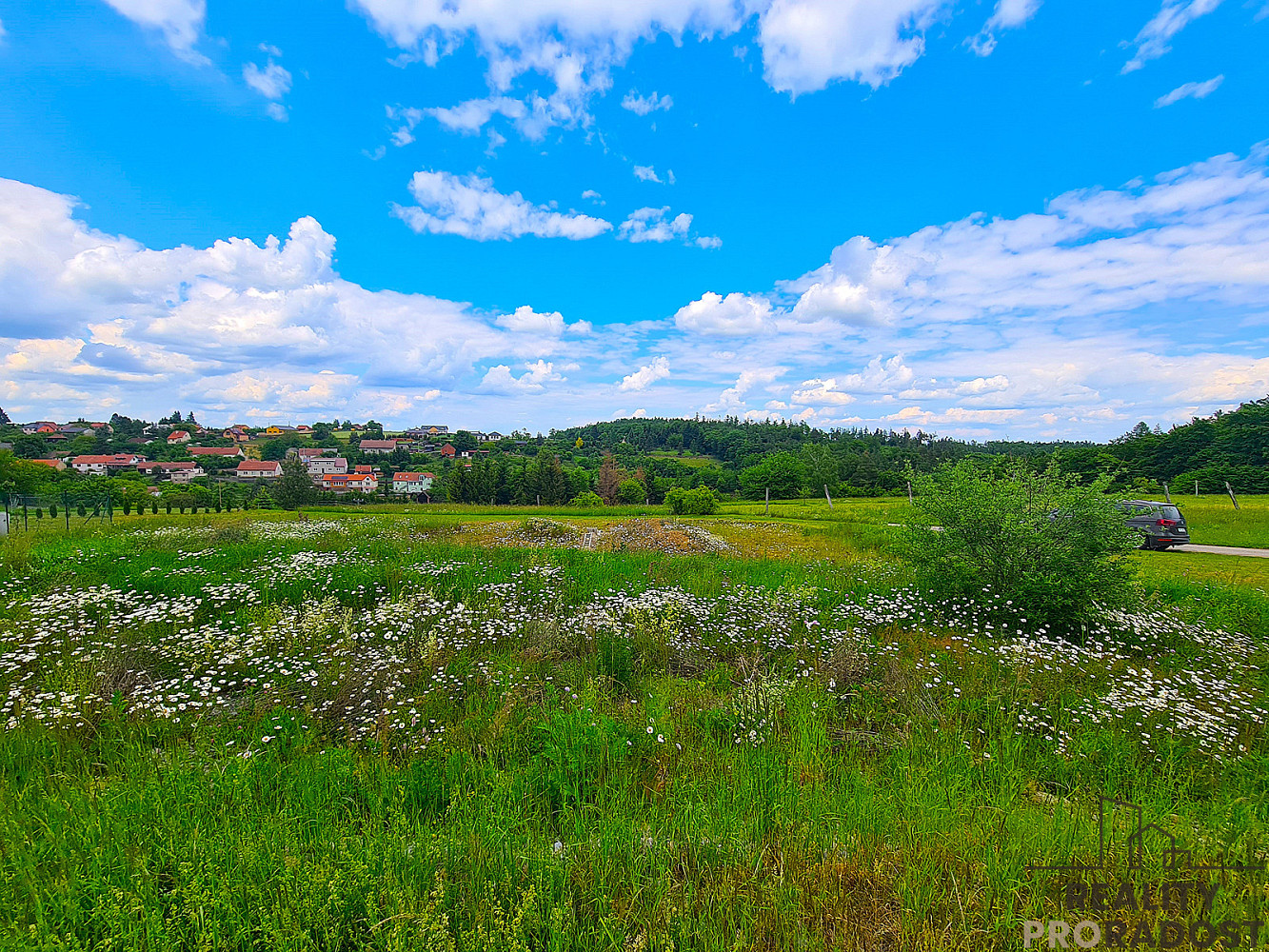 Prodej stavebního pozemku 755 m² – fotografie 4