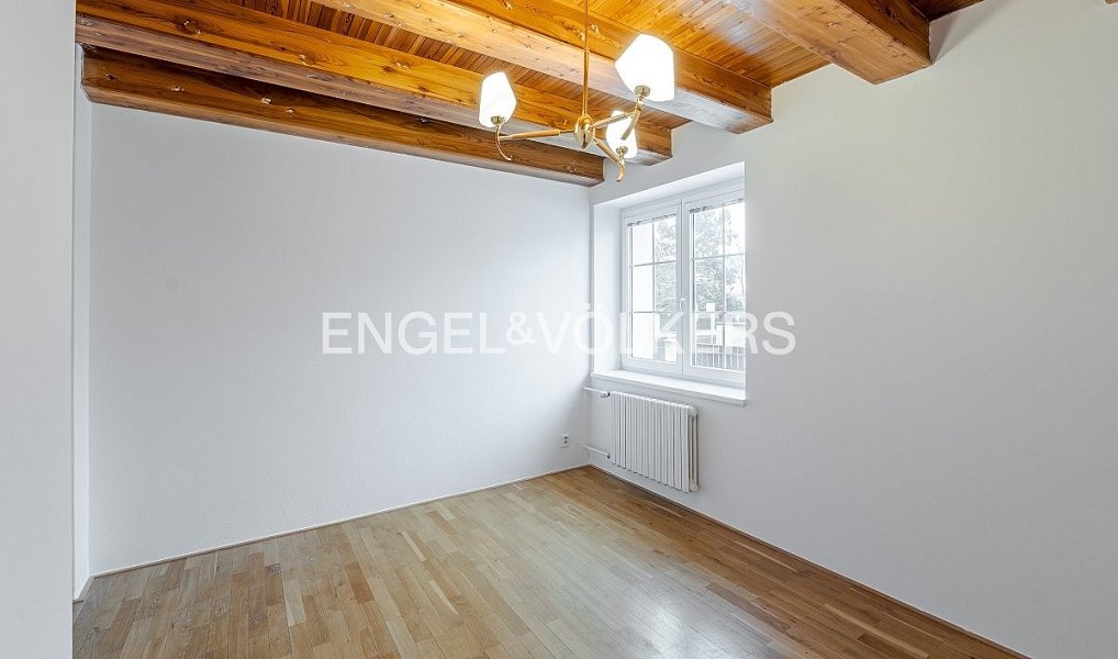 Pronájem domu 350 m² s pozemkem 761 m², Průhonice – náhled fotky 7