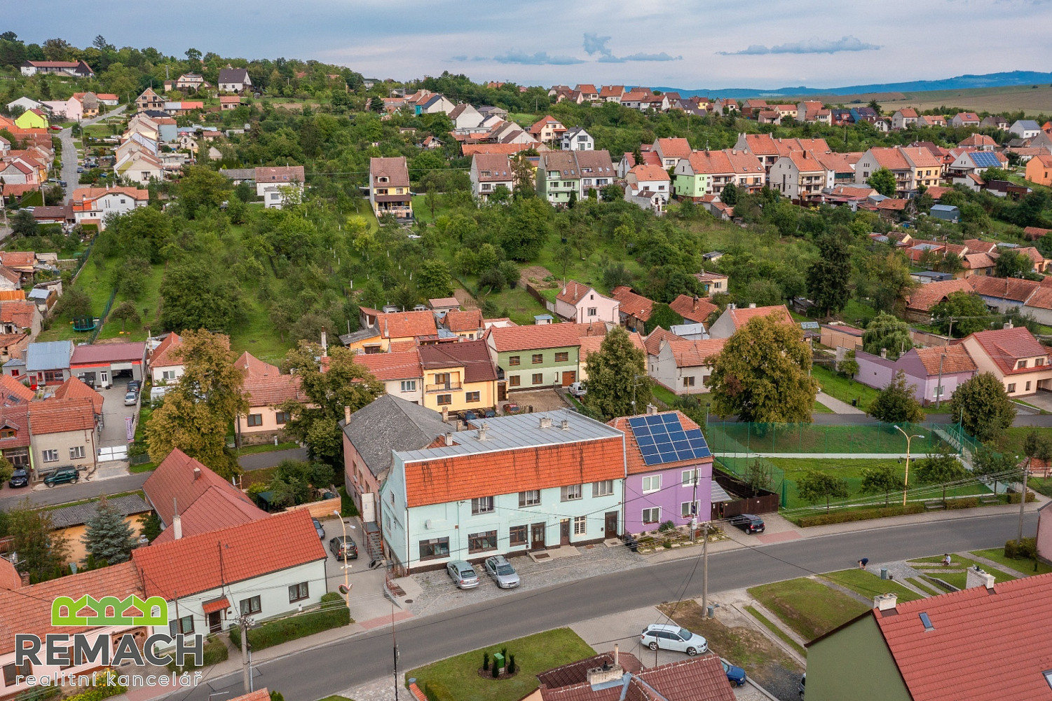 Prodej obchodních prostor 670 m²