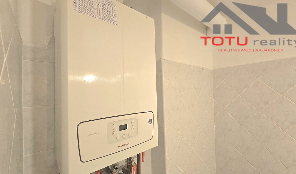 Prodej bytu 3+1 70 m², Jaroměř – náhled fotky 9
