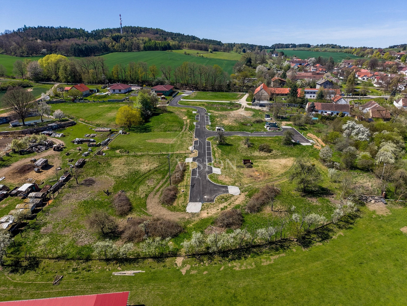 Prodej stavebního pozemku 1 033 m² – fotografie 5