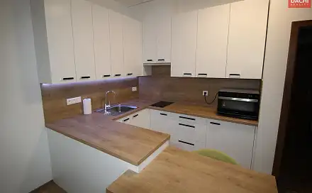 Pronájem bytu 1+kk 33 m²