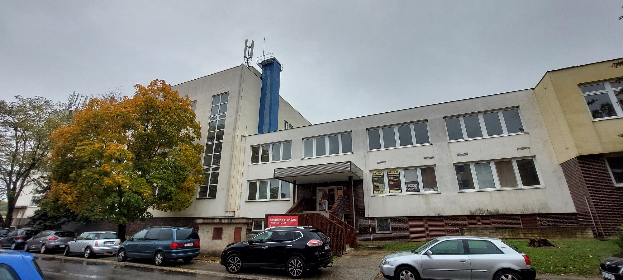 Pronájem kanceláře 101 m² – fotografie 2