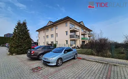 Pronájem bytu 1+1 52 m²