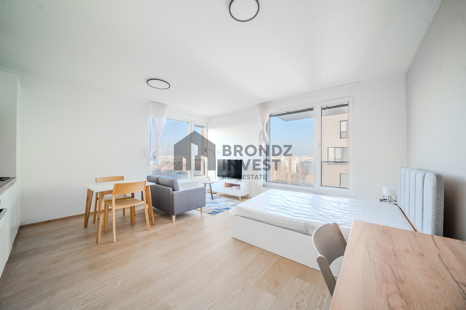 Pronájem bytu 1+kk 36 m²