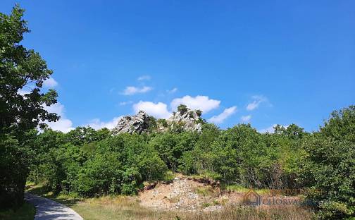 Prodej stavebního pozemku 11 500 m², Kršan, Chorvatsko