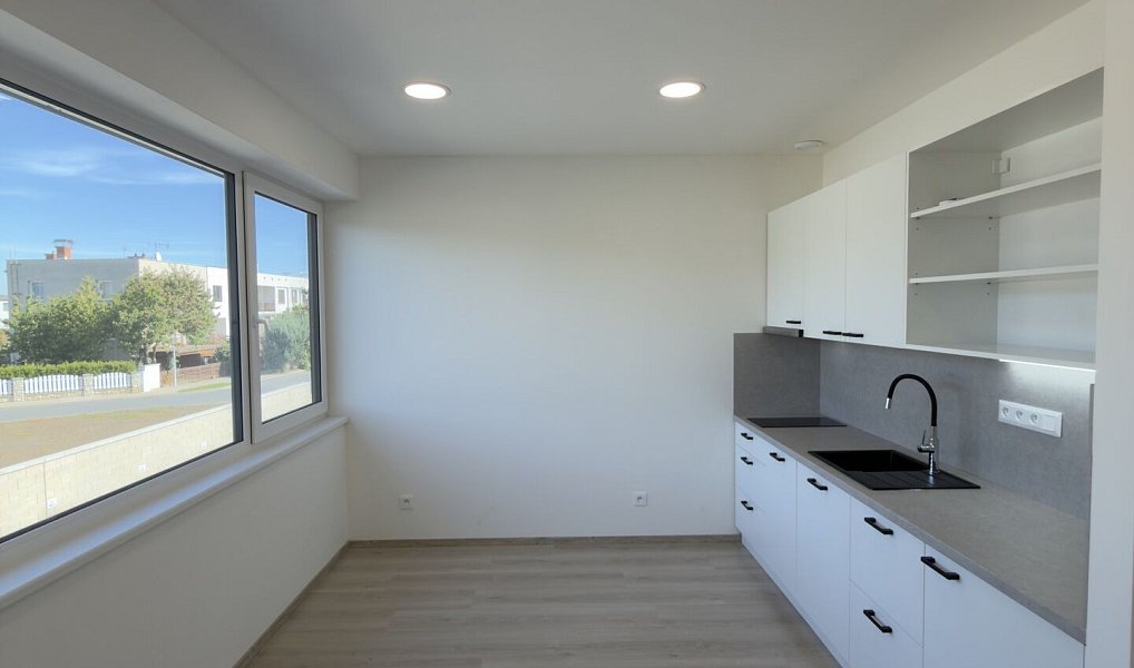 Pronájem bytu 1+kk 23 m², Mladá Boleslav – náhled fotky 5