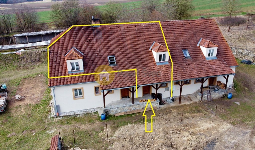 Pronájem bytu 2+kk 145 m², Radomyšl – náhled fotky 2