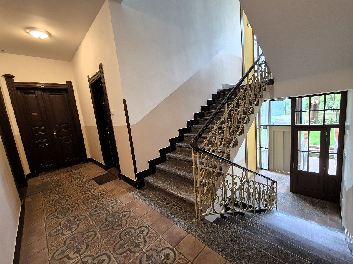 Prodej bytu 1+kk 25 m² — photo 2