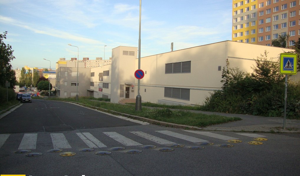 Garáž v garážovém komplexu (16m2), ul. Archeologická, Praha 5 - Stodůlky, Praha – náhled fotky 8