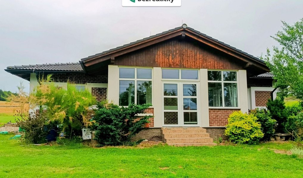 Prodej rodinného domu, 155 m², Strakonice, Sousedovice