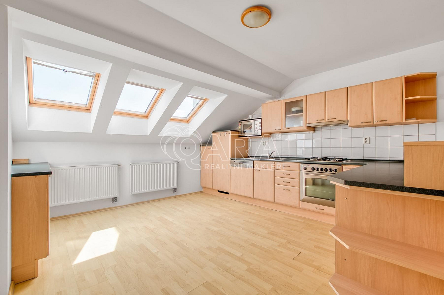 Prodej domu 150 m² s pozemkem 293 m² — photo 3