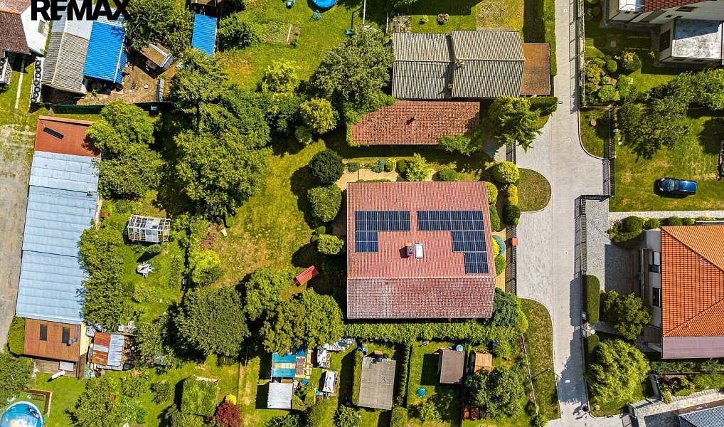 Prodej domu 186 m² s pozemkem 1 033 m², Uhlířské Janovice – náhled fotky 29