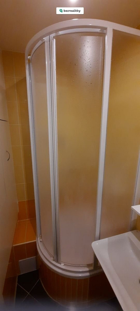 Prodej bytu 2+1 43 m² – fotografie 3
