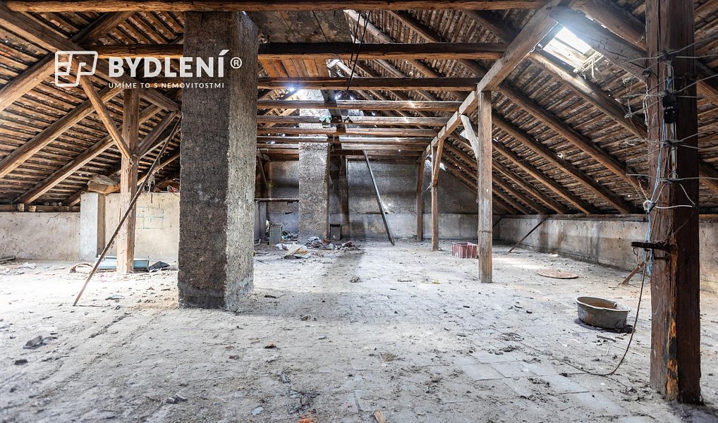 Prodej domu 330 m² s pozemkem 400 m², Teplice – náhled fotky 28