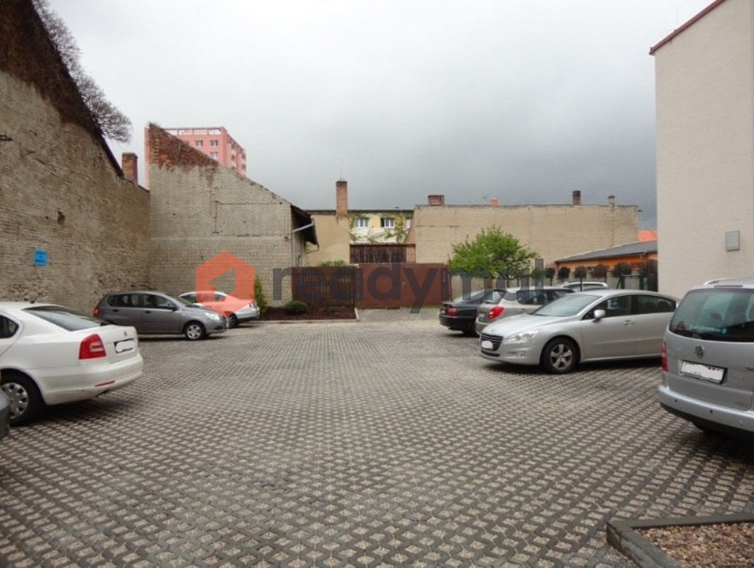 Pronájem kanceláře 12 m² — photo 3