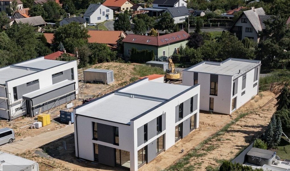 Prodej domu 142 m² s pozemkem 426 m², Škvorec – náhled fotky 8