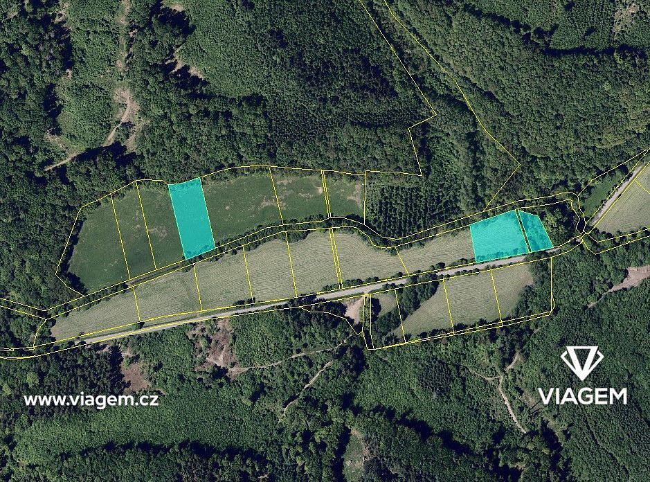 Pole 11 112 m² – pohled 2