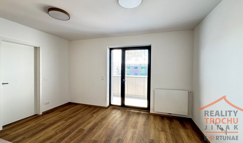Pronájem bytu 2+kk 44 m², Hradec Králové – náhled fotky 6