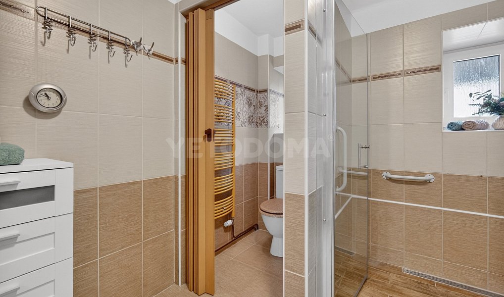 Prodej domu 231 m² s pozemkem 1 422 m², Benešovice – náhled fotky 11